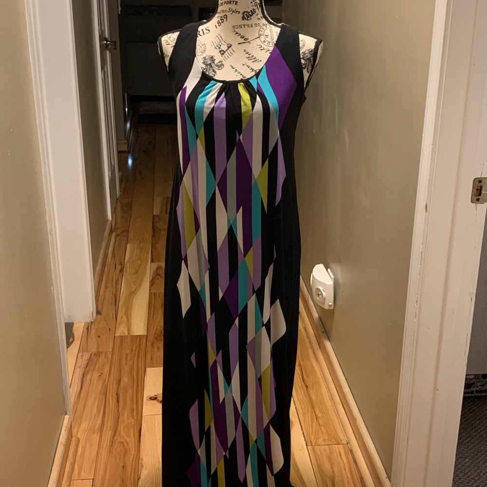 Maxi Dress  blk w/teal & purple back peep hole cut Stretch fabric, 6%spandex
